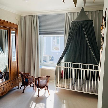 Familiehuis Aan Zee Met Ruim Dakterras Zandvoort Eksteriør billede